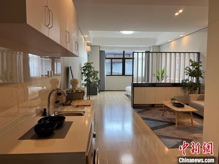 资料图：西安首个面向社会公开租赁的保障性租赁住房项目正式投用。　李一璠 摄