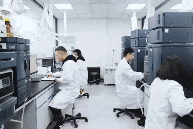 C7D463D5-2513-473F-AF4E-00C754F2FDEA.gif