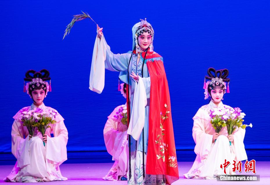 “梨园盛宴”——昆剧《牡丹亭》在贵州遵义上演