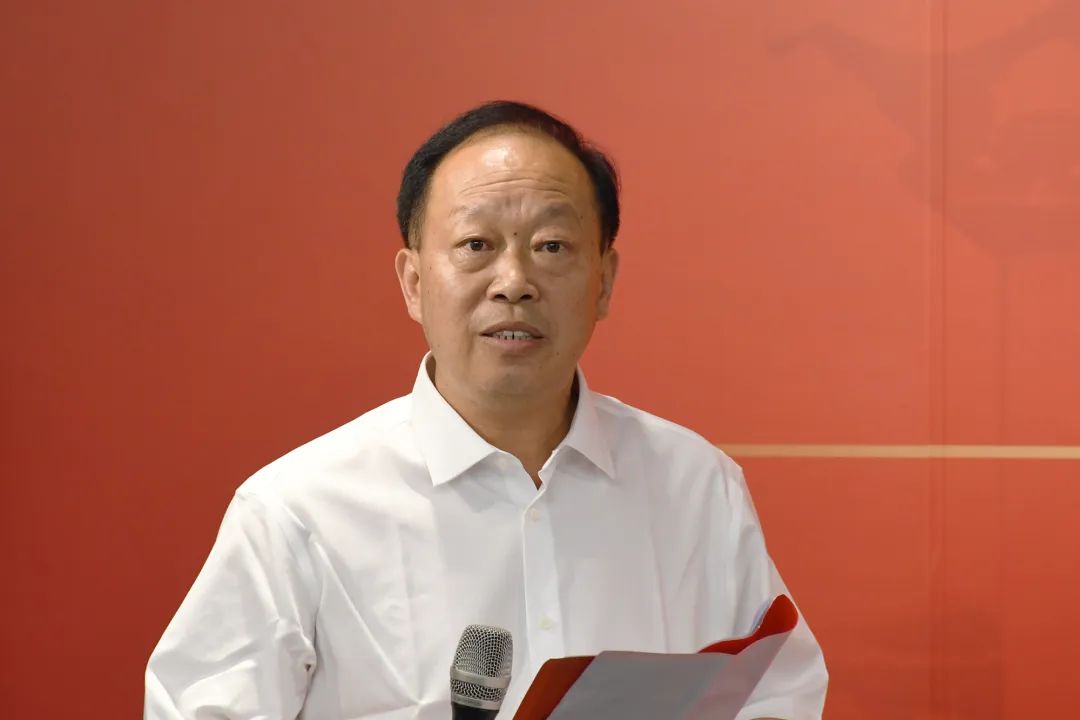 a24d858a886ac8370ddbaa7c2361a82664853ec40440e35886.jpg