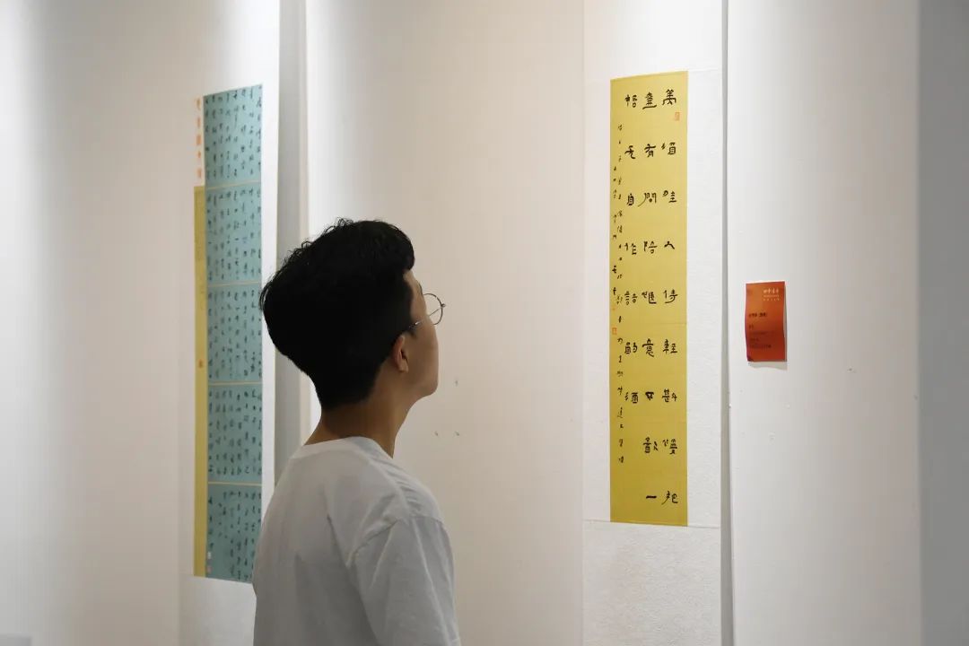 ae16e1c73c6df2356df5041fe4b0311e64853ec404f8e72141.jpg