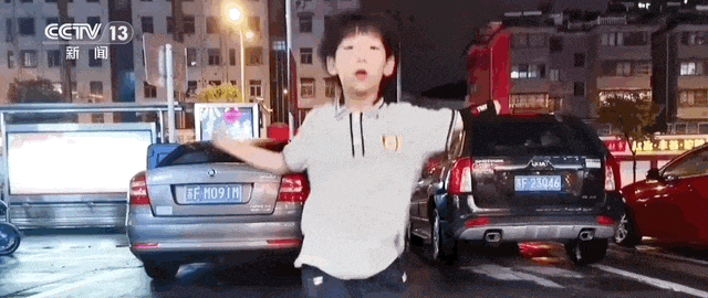 BF6CCD2F-43F0-41AE-BADC-26AAEDFE145E.gif