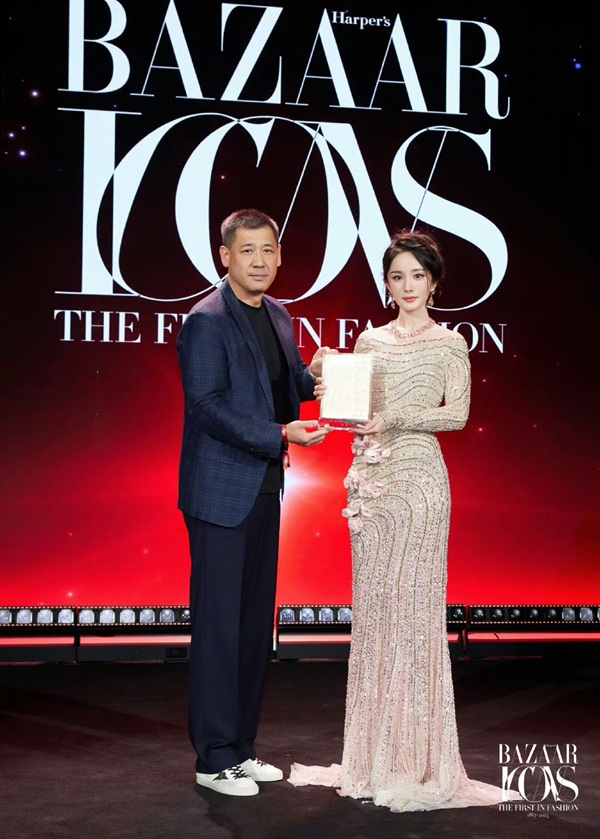 杨幂.jpg