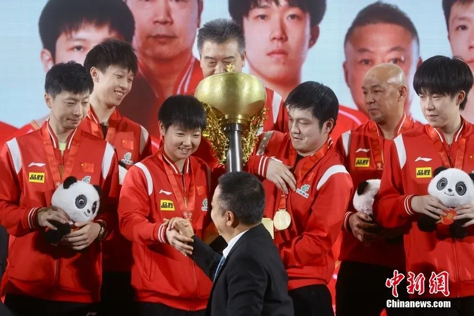 资料图：2023年国际乒联混合团体世界杯在四川成都收官，中国队夺冠。